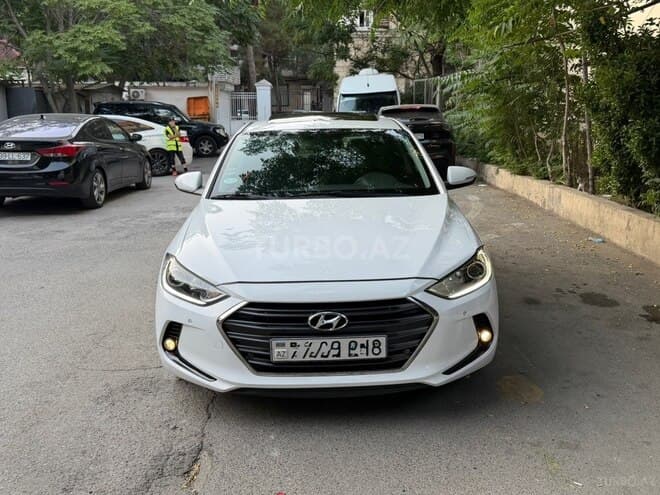Hyundai Elantra